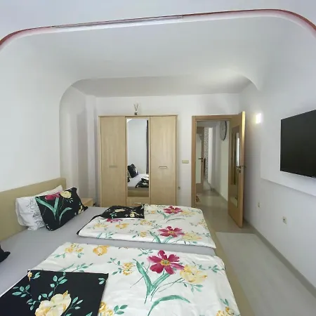 Itta 05 Sunny Appartamento *