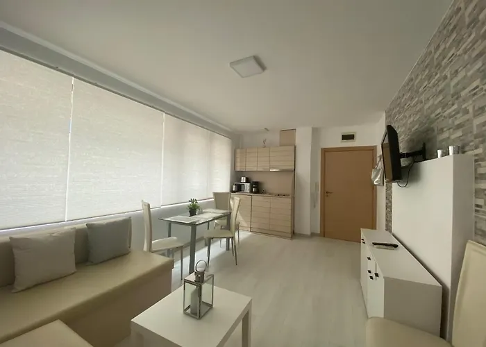 Itta 05 Sunny Apartman Napospart