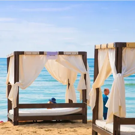 Itta 05 Sunny Апартаменты